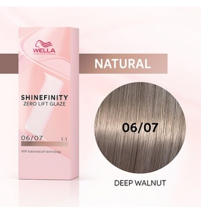 Wella Professional Shinefinity zero lift glaze 06/07 60ml